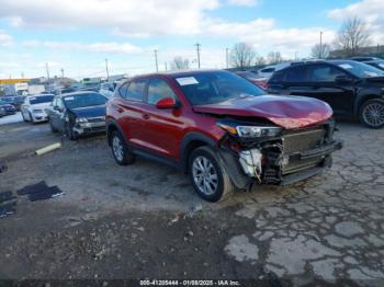  Salvage Hyundai TUCSON