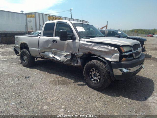  Salvage Chevrolet Silverado 2500