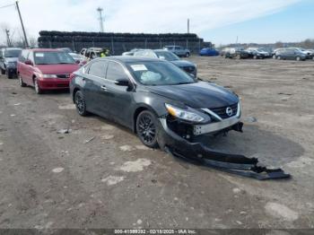  Salvage Nissan Altima