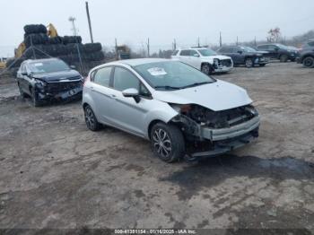  Salvage Ford Fiesta