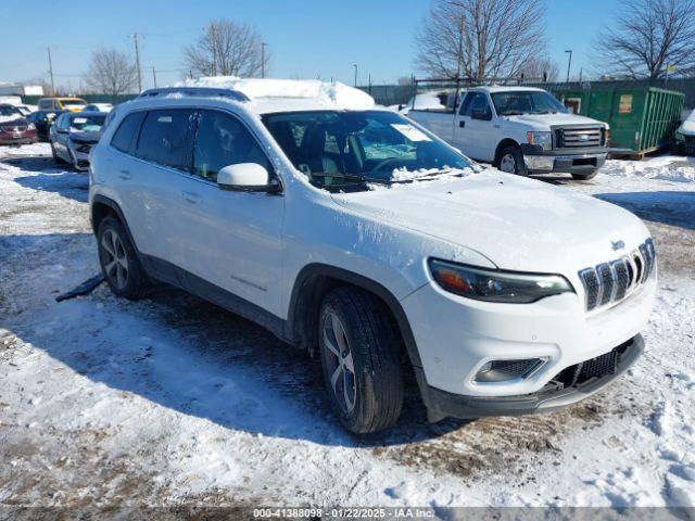  Salvage Jeep Cherokee