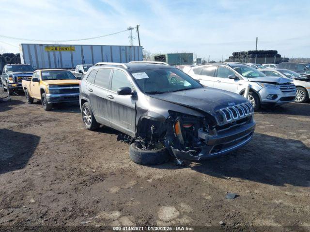  Salvage Jeep Cherokee