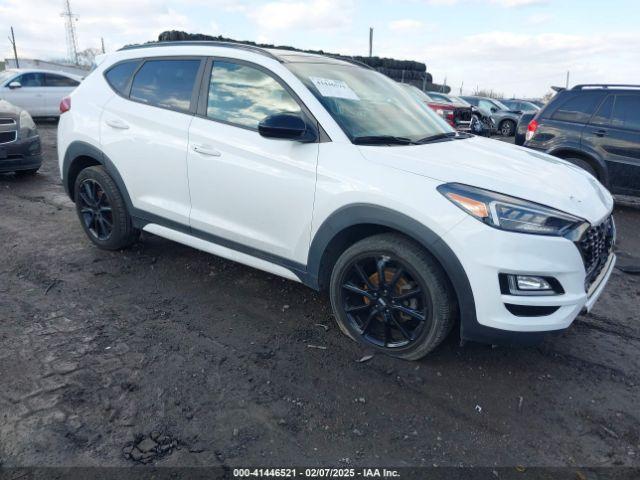  Salvage Hyundai TUCSON