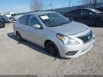  Salvage Nissan Versa