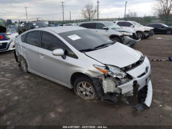  Salvage Toyota Prius