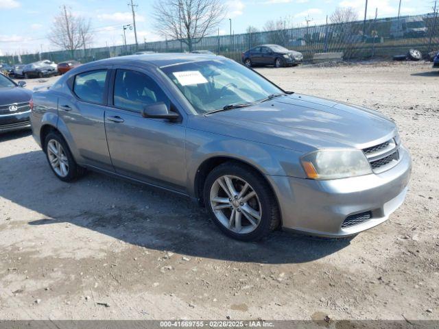  Salvage Dodge Avenger