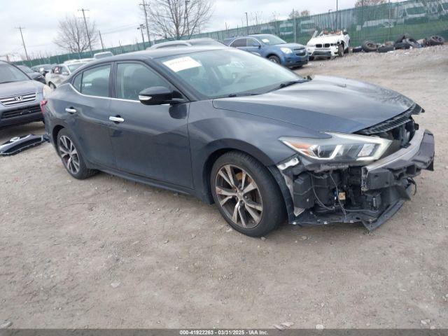  Salvage Nissan Maxima