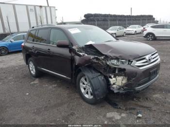  Salvage Toyota Highlander