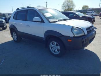  Salvage Hyundai TUCSON