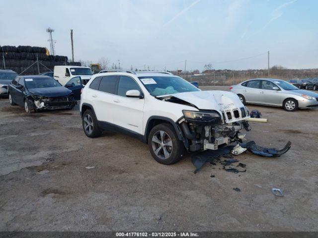  Salvage Jeep Cherokee