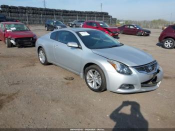  Salvage Nissan Altima