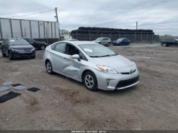  Salvage Toyota Prius