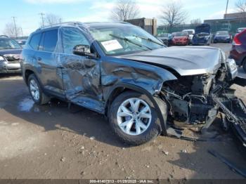  Salvage Volkswagen Atlas