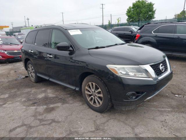  Salvage Nissan Pathfinder