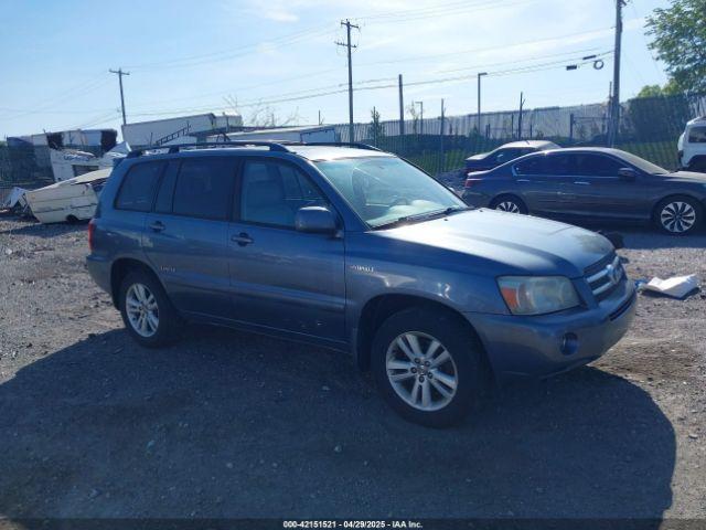  Salvage Toyota Highlander