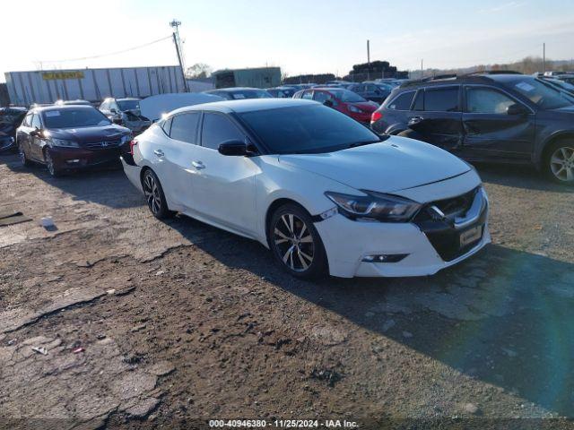  Salvage Nissan Maxima