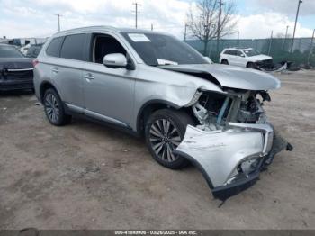  Salvage Mitsubishi Outlander