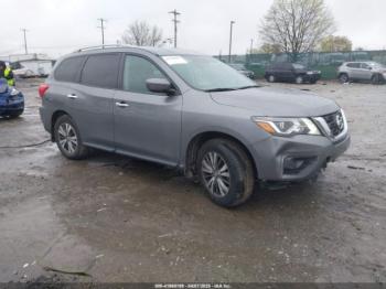  Salvage Nissan Pathfinder