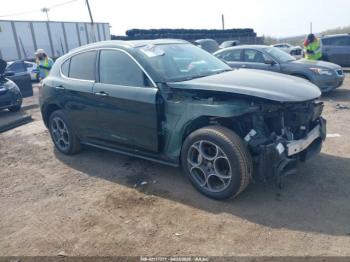 Salvage Alfa Romeo Stelvio