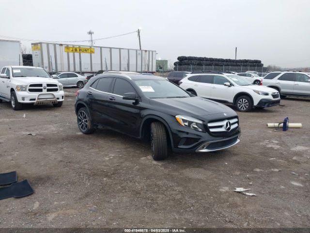  Salvage Mercedes-Benz GLA