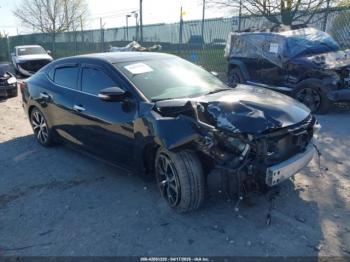  Salvage Nissan Maxima