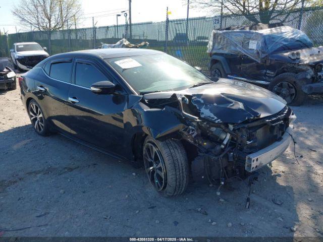  Salvage Nissan Maxima