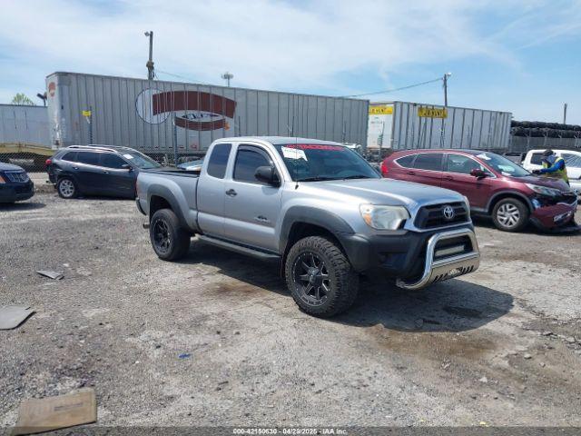  Salvage Toyota Tacoma