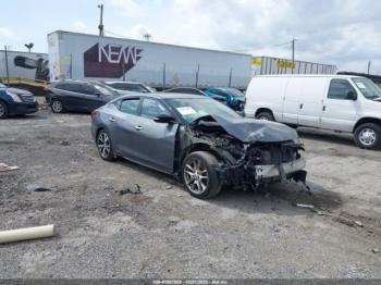  Salvage Nissan Maxima