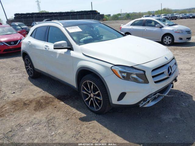  Salvage Mercedes-Benz GLA