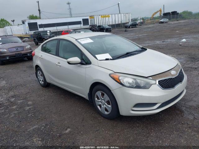  Salvage Kia Forte