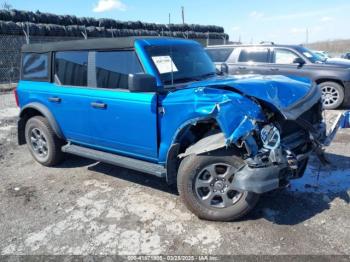  Salvage Ford Bronco