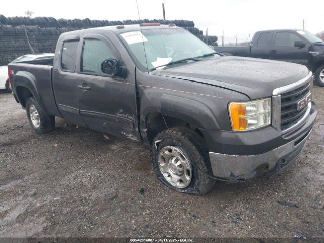  Salvage GMC Sierra 2500