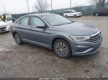  Salvage Volkswagen Jetta