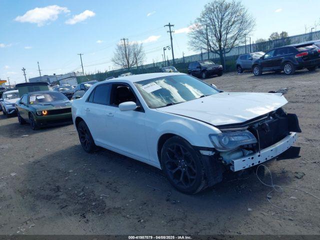  Salvage Chrysler 300