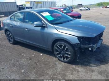  Salvage Volvo S60