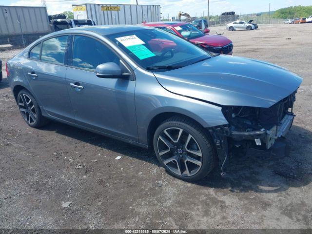 Salvage Volvo S60