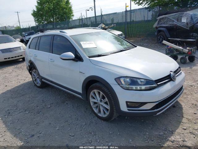  Salvage Volkswagen Golf