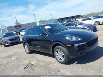  Salvage Porsche Cayenne