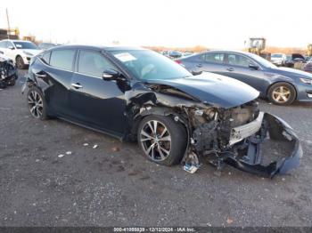  Salvage Nissan Maxima