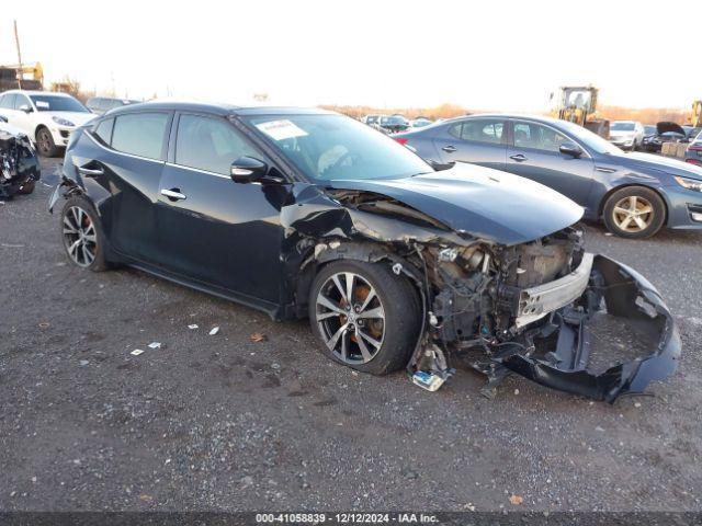  Salvage Nissan Maxima
