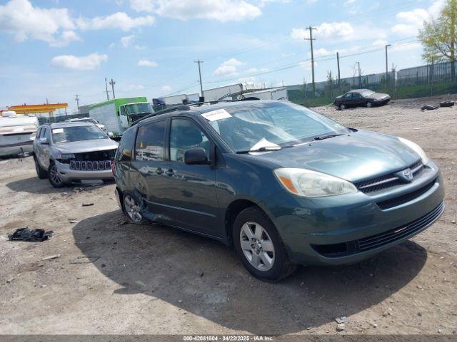  Salvage Toyota Sienna