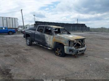  Salvage GMC Sierra 2500