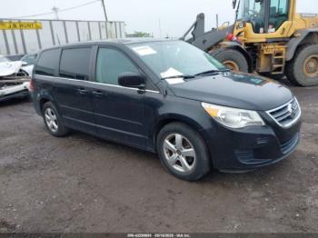  Salvage Volkswagen Routan