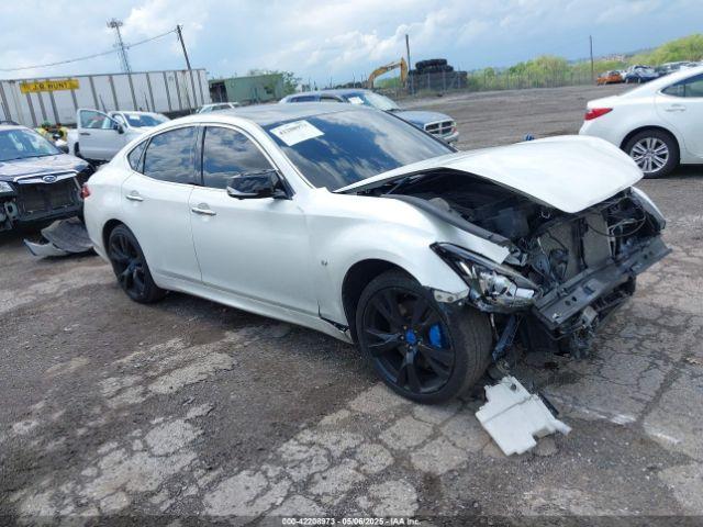  Salvage INFINITI Q70