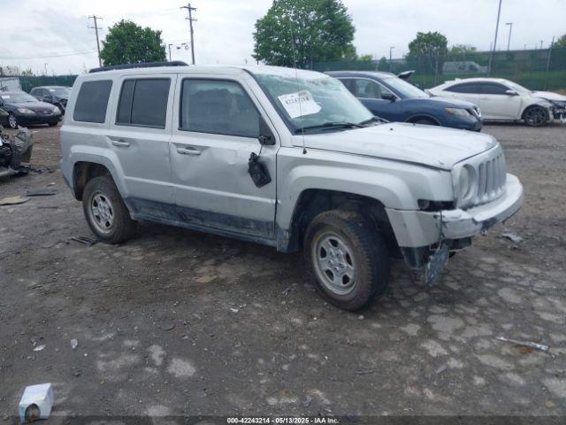  Salvage Jeep Patriot
