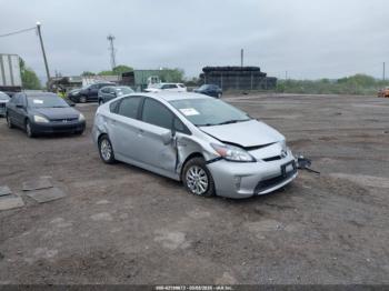  Salvage Toyota Prius