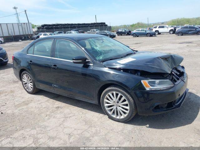  Salvage Volkswagen Jetta
