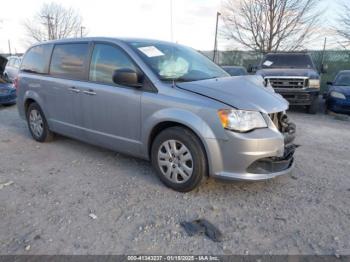  Salvage Dodge Grand Caravan