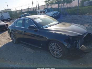  Salvage Alfa Romeo Giulia