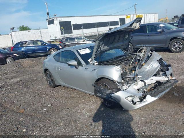  Salvage Scion FR-S